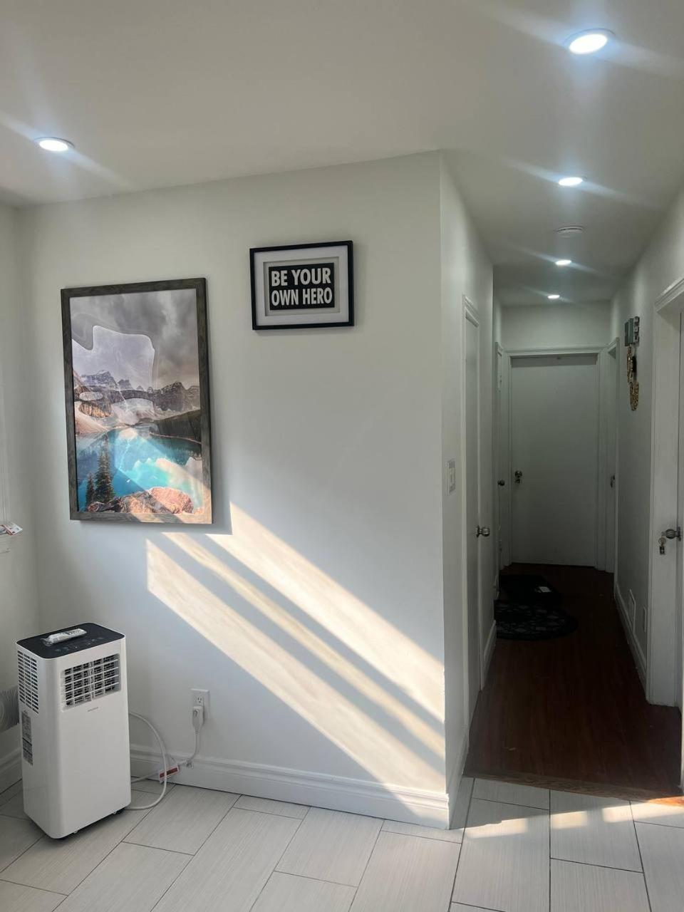 #1 Convvy-Nient Residence! Торонто Екстериор снимка
